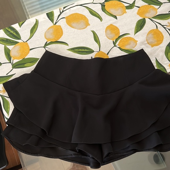 Zara Ruffle Skort - Picture 5 of 9
